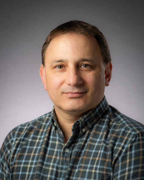 Dr Paul De Bank