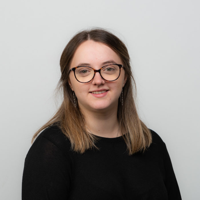 Dr Hollie Richards