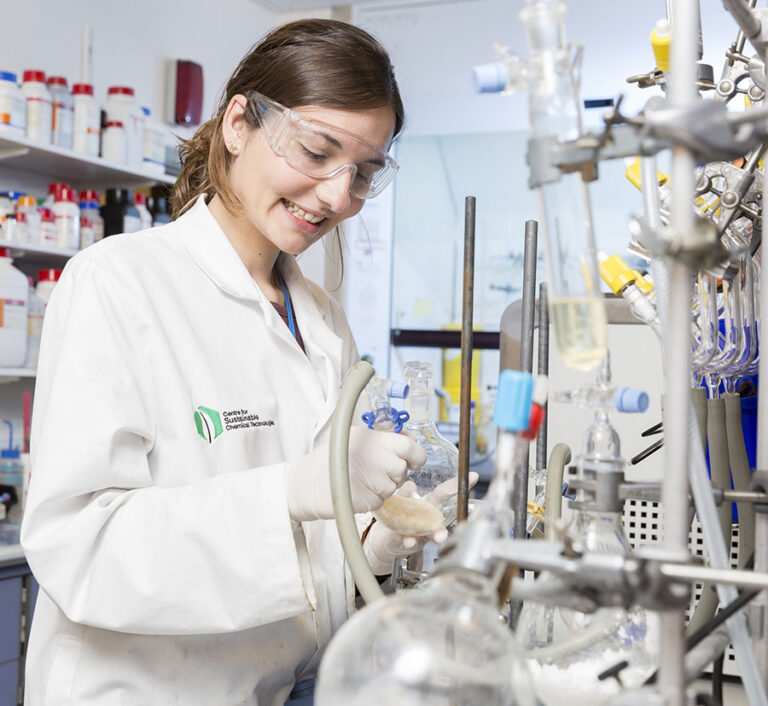 About Us - CDT in Sustainable Chemical Technologies