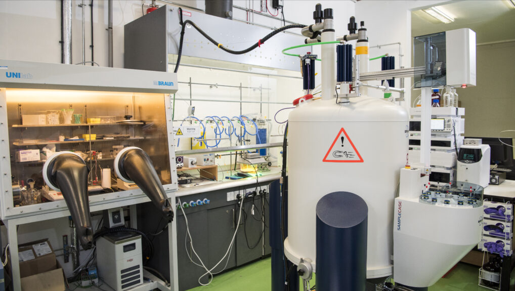 Laboratory equipment used in sustainable synthesis and catalysis